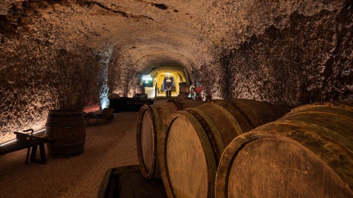 width_1600_csig=AAAAAAAAAAAAAAAAAAAAABA704dIQNJogC9KtoK_t0Yw1iqHzt5hyPQxz8o70MVU&exp=1768323589&o