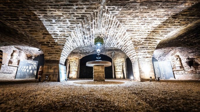 width_1600_csig=AAAAAAAAAAAAAAAAAAAAAPdHQcX-BJF9uv9s2BhZVvZ4pUP_G8g7Vbx6ELlQwjBn&exp=1768321070&osig=AAAAAAAA