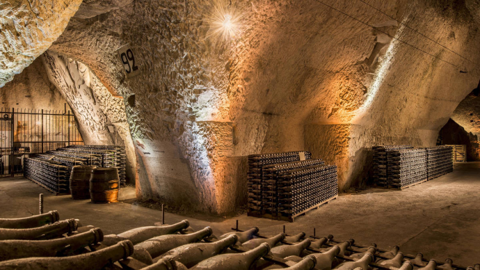 width_1920_csig=AAAAAAAAAAAAAAAAAAAAAHA3PCsALE599ISNVTobkRXhmEEts5aNcai9tmE_Dyma&exp=1768323148&osig=AAAAAAAAAAAAA