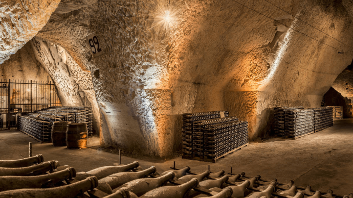 width_1920_csig=AAAAAAAAAAAAAAAAAAAAAHA3PCsALE599ISNVTobkRXhmEEts5aNcai9tmE_Dyma&exp=1768323148&osig=AAAAAAAAAAAAA