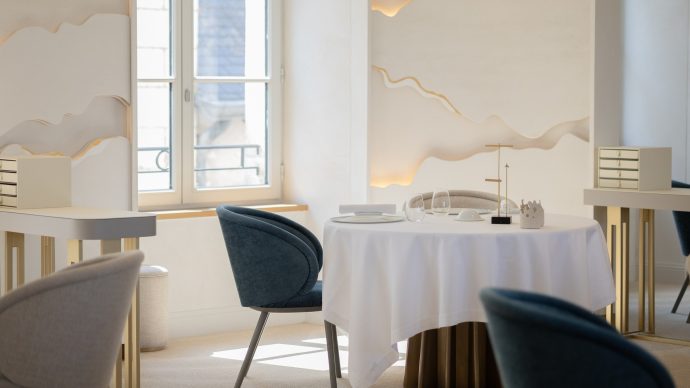 width_2400_csig=AAAAAAAAAAAAAAAAAAAAABxRUpgepHbJ1jYVkBFL89QKFGOhS8yAUovm_Rx7umd8&exp=1768324959&o